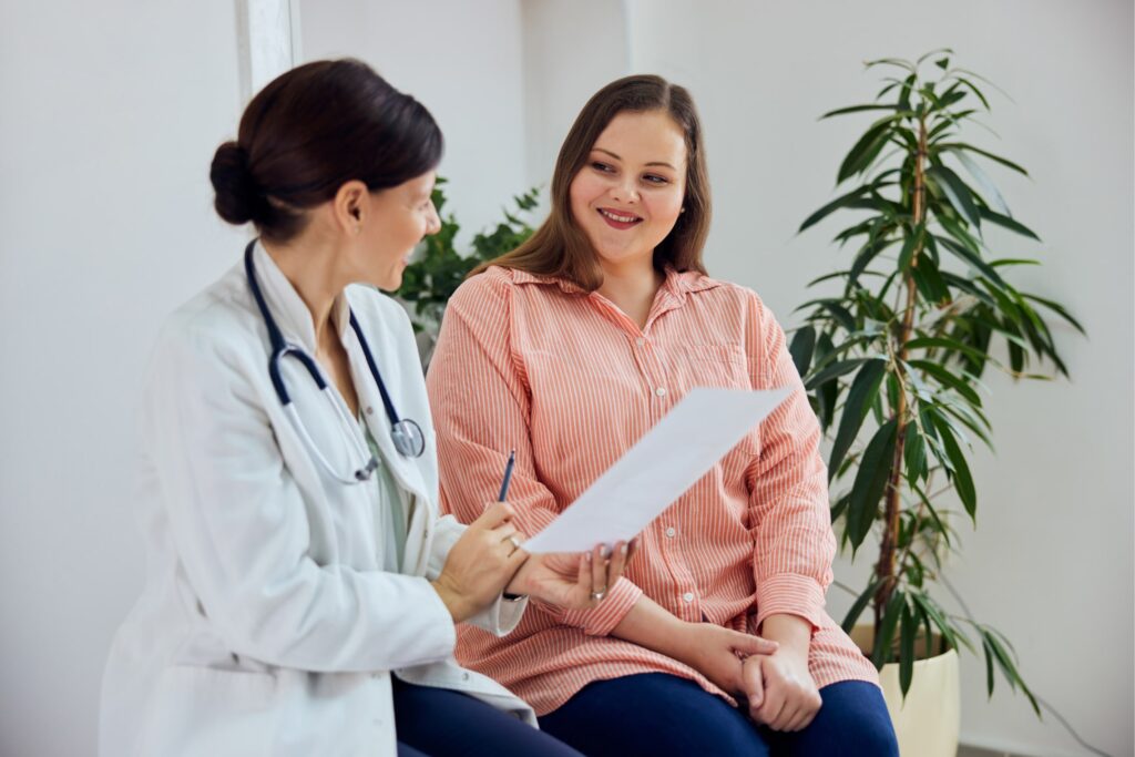 Patient speaking with nutritionist