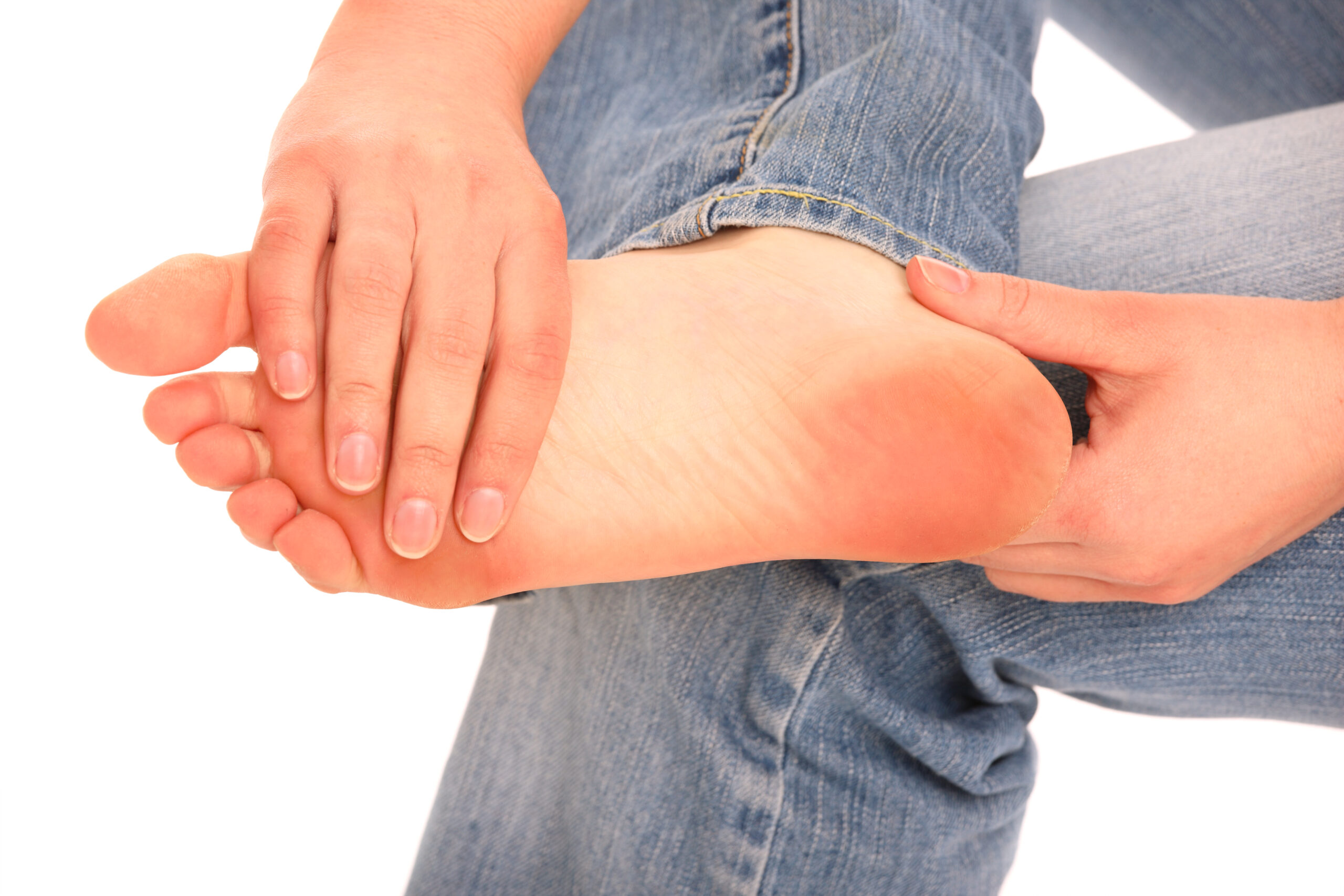 Read more about the article Understanding and Managing Plantar Fasciitis