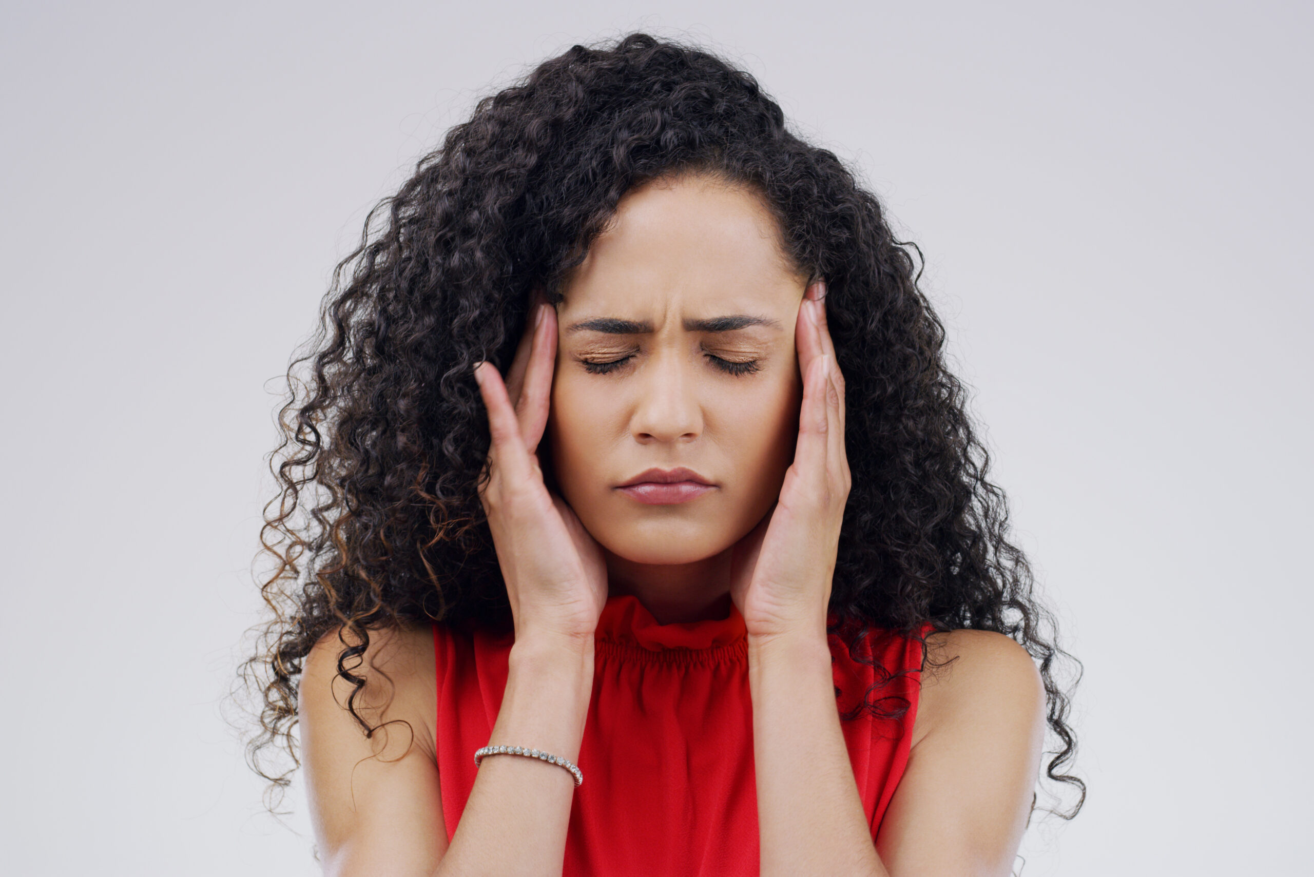 Read more about the article Understanding and Managing Migraines